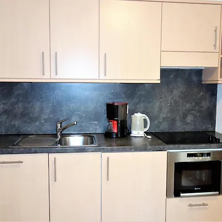 Apartment Flat In With Ski-in Ski-out Access *