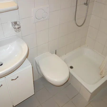 Flat In With Ski-in Ski-out Access