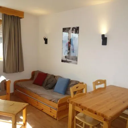 Flat In With Ski-in Ski-out Access Apartamento *